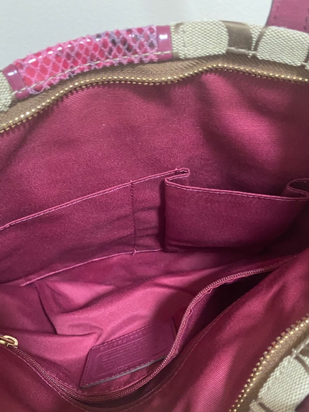 Coach Signature Stripe Python Print Color Raspberry F25706 Bag - Picture 7 of 11